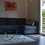 Villa Gasmim79 - Maison Pour 6 Personnes Située Dans Un Parc Arboré Avec Piscine Proche De St Tropez Et Ses Plages *