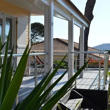 Villa Gasmim79 - Maison Pour 6 Personnes Situee Dans Un Parc Arbore Avec Piscine Proche De St Tropez Et Ses Plages *