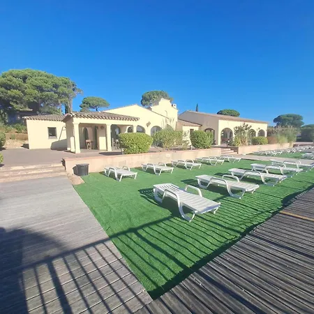 Gasmim79 - Maison Pour 6 Personnes Situee Dans Un Parc Arbore Avec Piscine Proche De St Tropez Et Ses Plages וילה גאסה